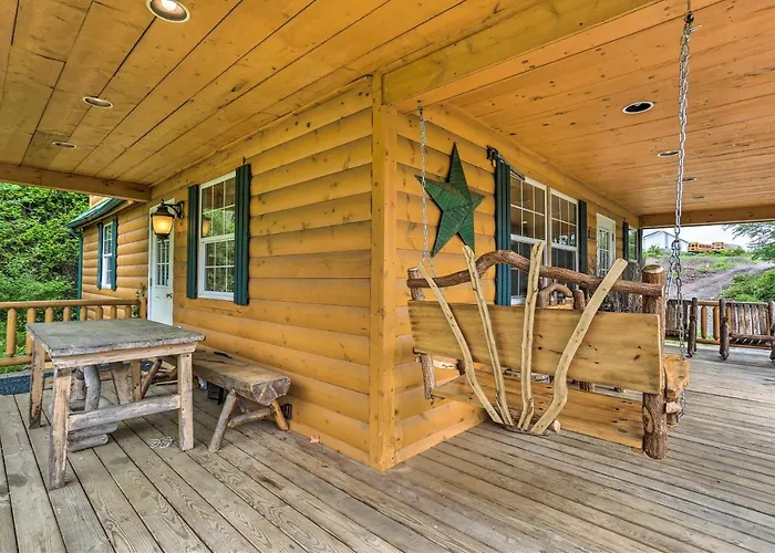 Charming Blakely Cabin With Porch And Valley Views!